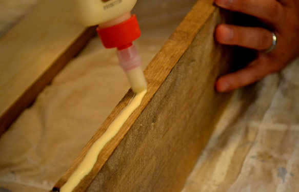 معرفی انواع چسب در صنعت چوب